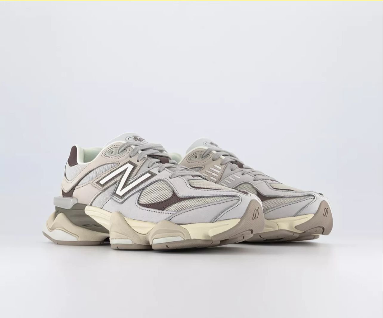 Light Grey & Cream Futuristic Sole Sneakers – New Balance 9060