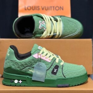 Louis Vuitton LV Trainer White Navy Sneakers - Luxury Collection