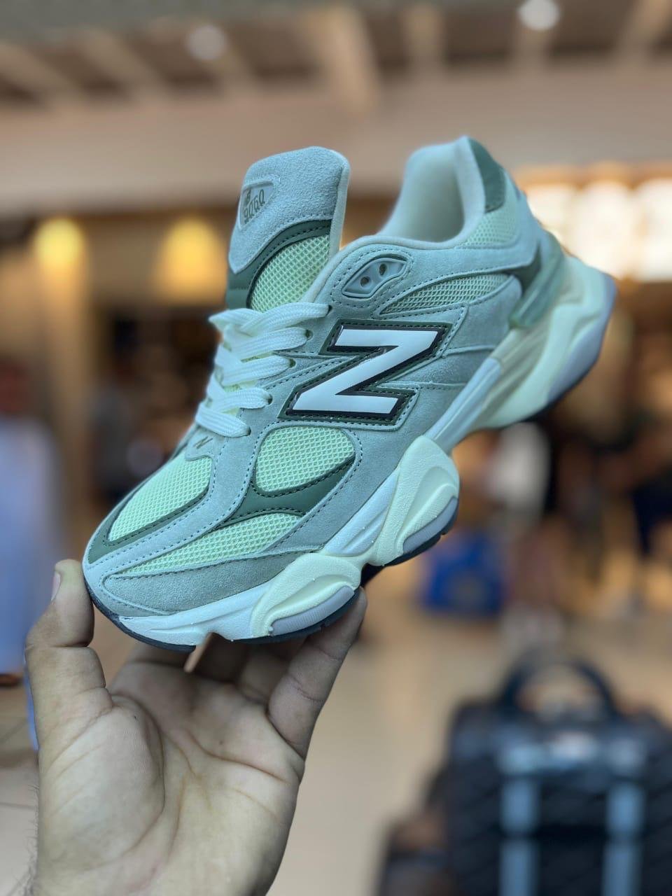 New Balance - 9060 Aqua Blue White