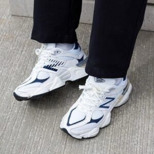 New Balance - White Black On Feet