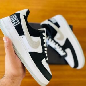 Air Force 1 White & Black Classic Sneakers