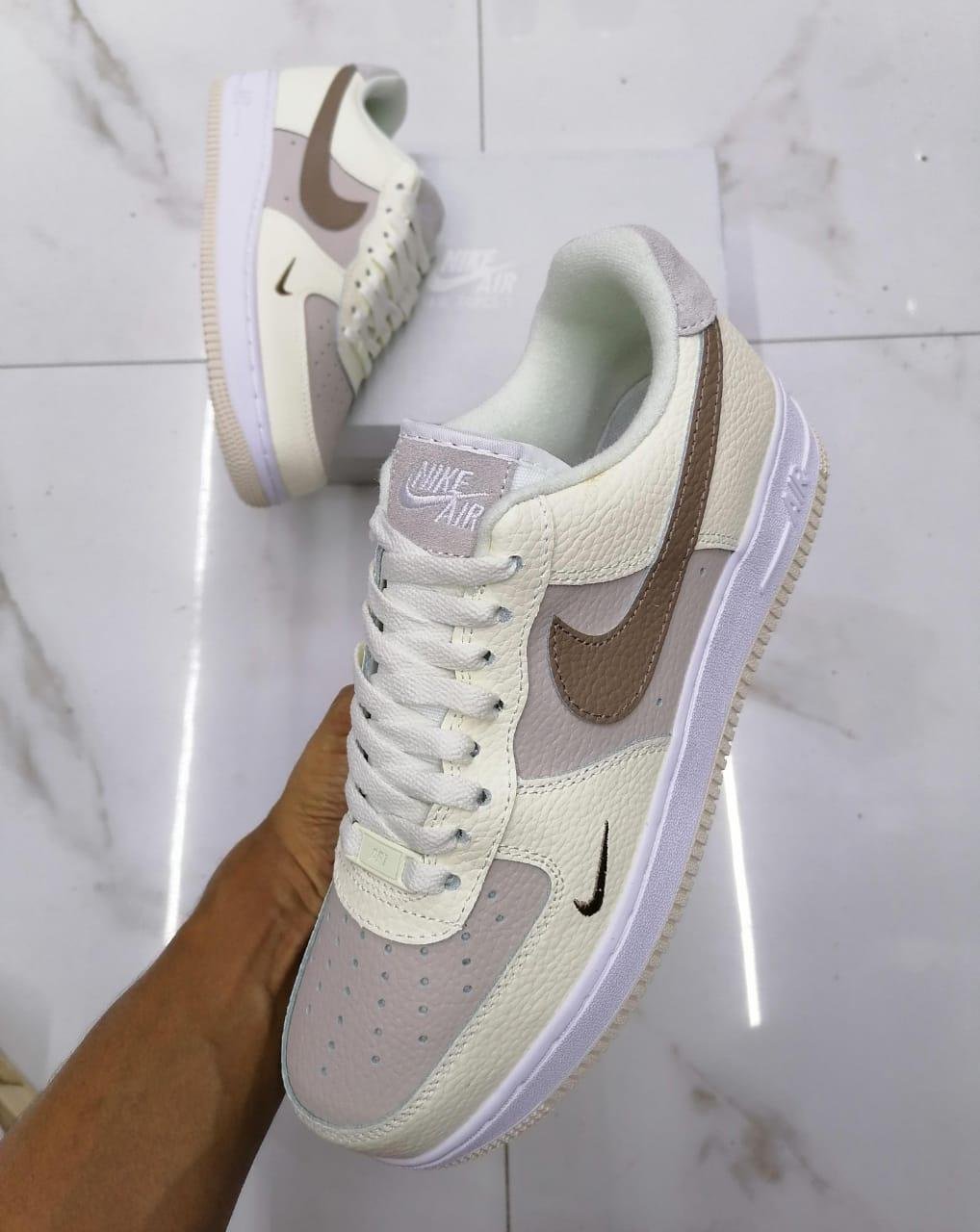 Air Force 1 White & Lavender Suede Sneakers – Soft Tone Edition