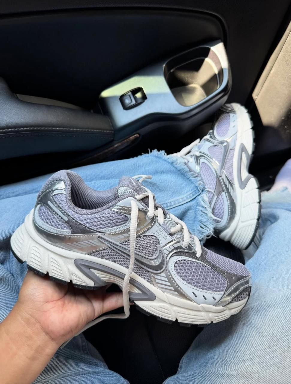 V5 RNR Sneaker Grey with Light Blue Highlights