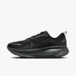 Vomero 18 Triple Black Running Sneakers