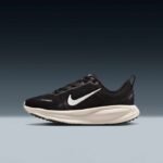 Vomero 18 Triple Black with White Swoosh