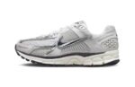 Zoom Vomero 5 Grey Silver Sneakers