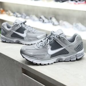 Zoom Vomero 5 Grey & White Running Sneakers – Premium Athletic Sports Shoes