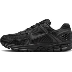 Zoom Vomero 5 Triple Black Sneakers