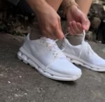On Cloud Running Shoes – Triple White
