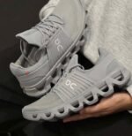 On Cloudswift Light Grey Running Shoes Breathable Mesh with CloudTec Cushionin