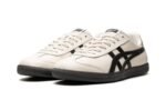 Onitsuka Tiger Tokuten Cream Sneakers with Black Stripes Gum Sole Classic Style – Onitsuka Tiger