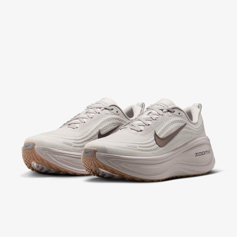 Zoom X Vomero Light Bone with Gum Sole – Premium Neutral Running Edition