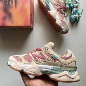 New Balance - 9060 Pink Beige